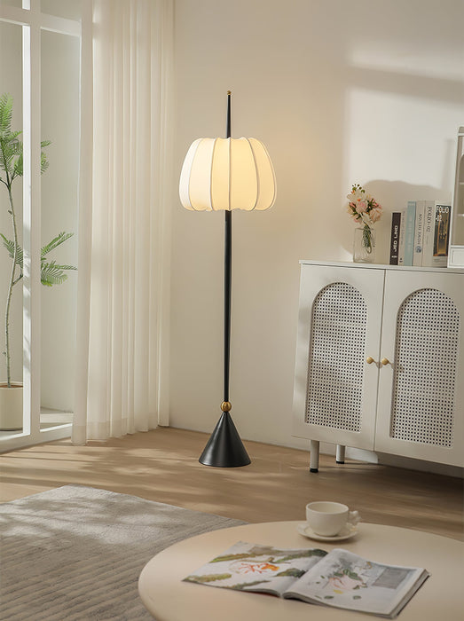 Liana Floor Lamp - Vakkerlight