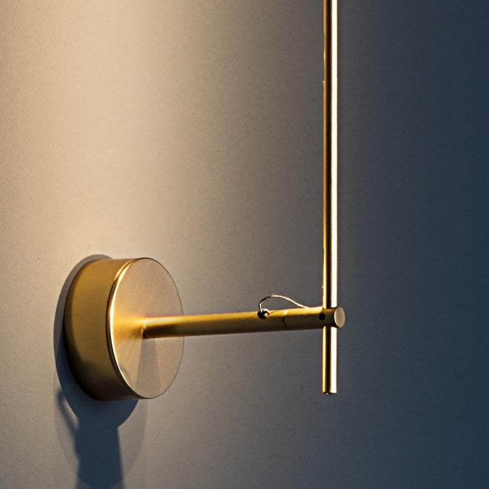 Light Stick V Sconce - DWHOME