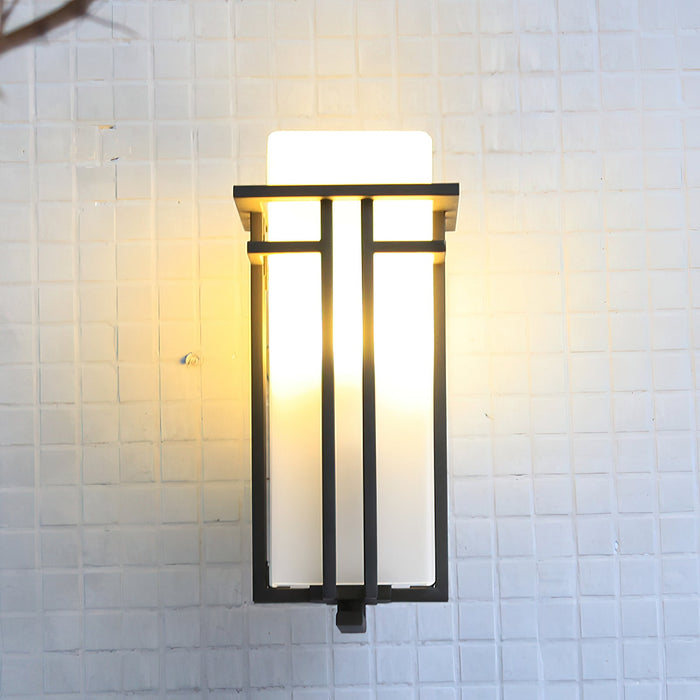 Linden Outdoor Wall Lamp-DWHOME