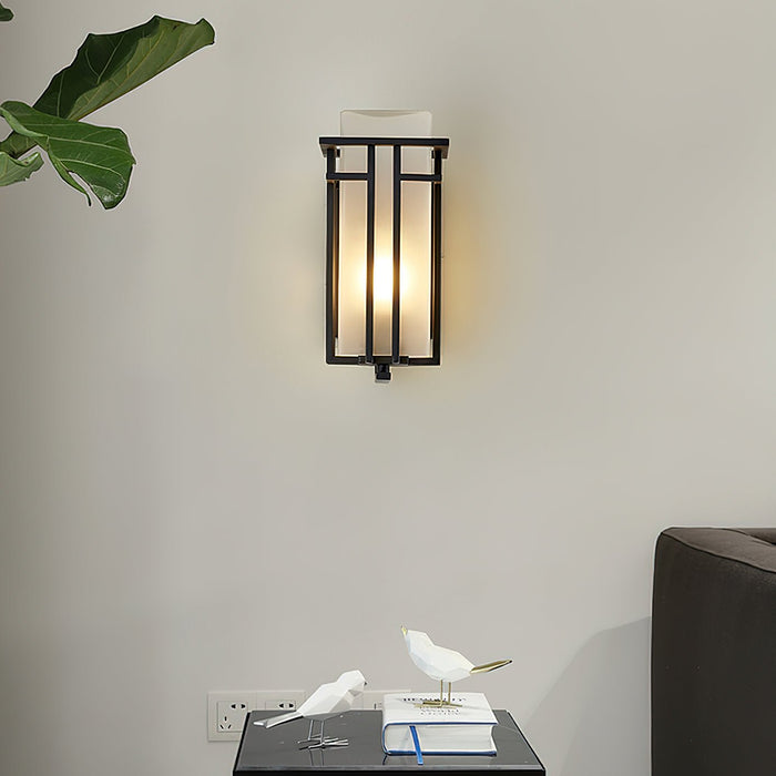 Linden Outdoor Wall Lamp-DWHOME
