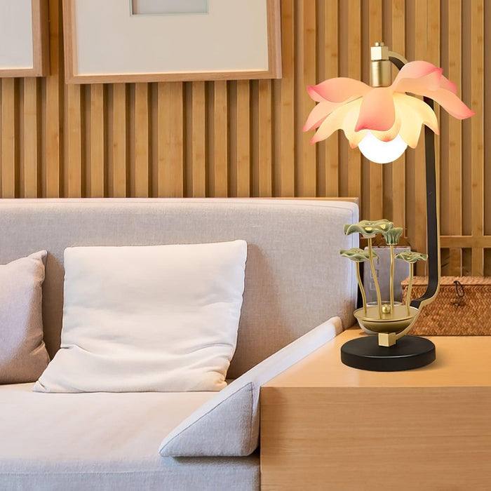 Lotus Table Lamp - DWHOME