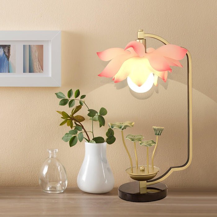 Lotus Table Lamp - DWHOME