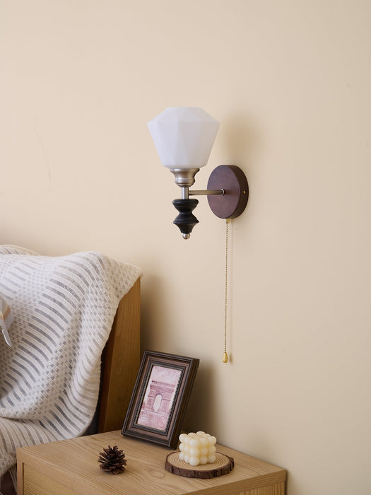 Lucille Wall Lamp - Vakkerlight