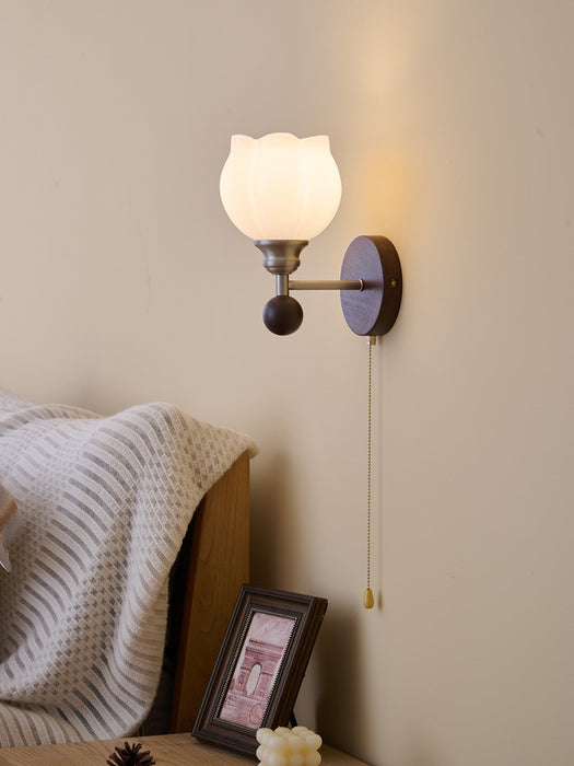 Lucille Wall Lamp - Vakkerlight