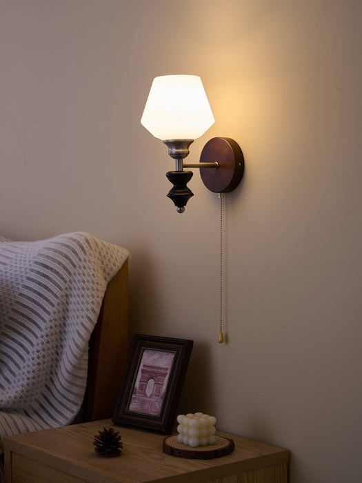 Lucille Wall Lamp - Vakkerlight