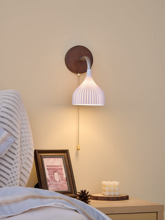 Lucina Wall Lamp - Vakkerlight