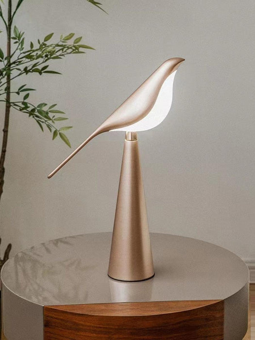 Magpie Art Table Lamp - DWHOME