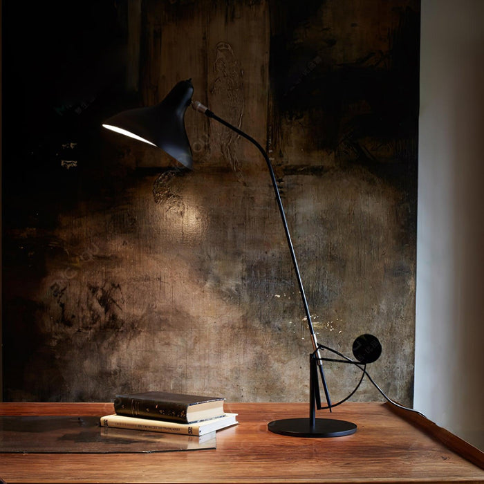 Mantis Arm Table Lamp - DWHOME