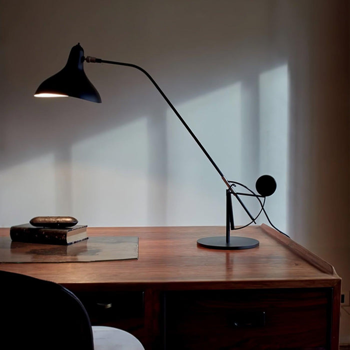Mantis Arm Table Lamp - DWHOME