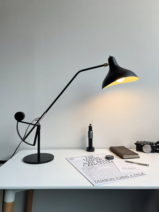 Mantis Arm Table Lamp - DWHOME