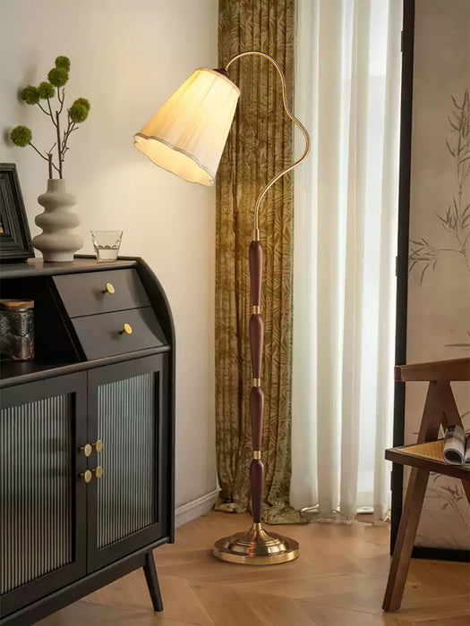 Marcellus Arc Floor Lamp - Vakkerlight