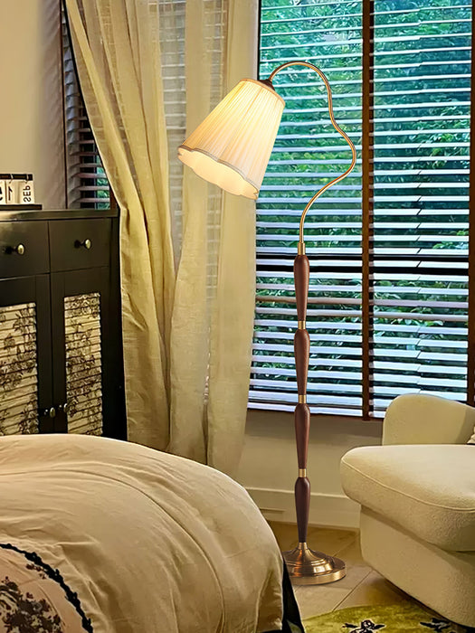 Marcellus Arc Floor Lamp - Vakkerlight