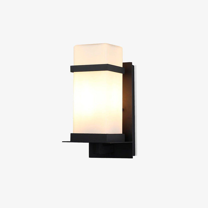 Mcdade Outdoor Wall Light - DWHOME