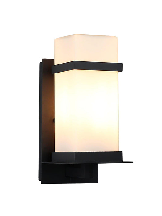 Mcdade Outdoor Wall Light - DWHOME