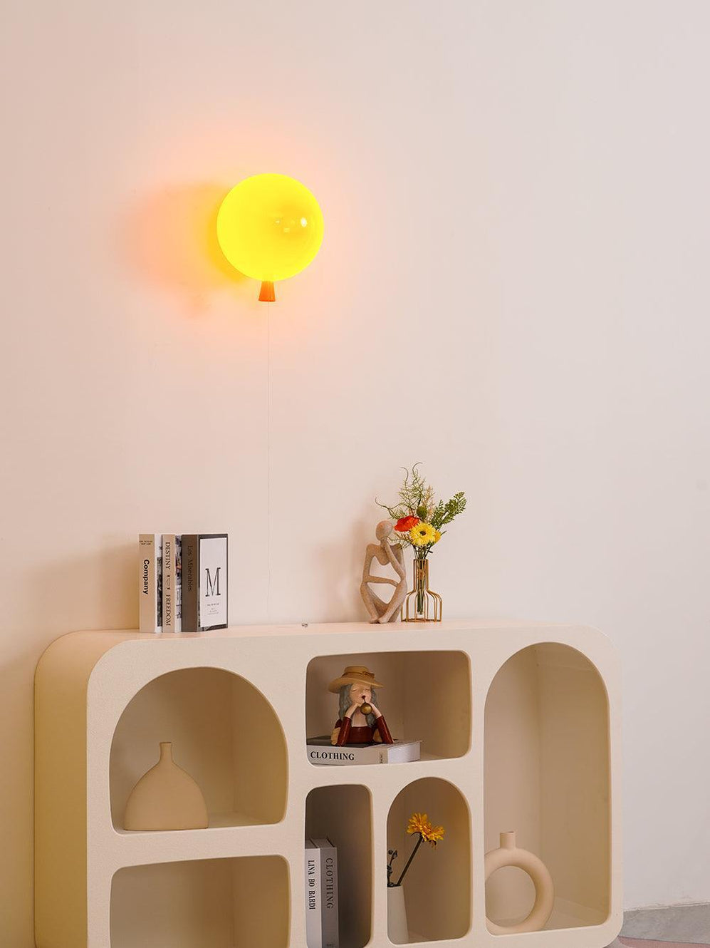 Light Memory Memory Wall Light
