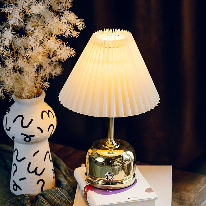 Metal Antique Table Lamp - DWHOME