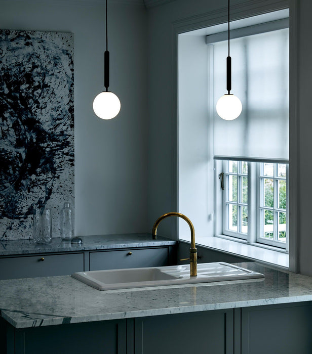 Miira Brass Pendant Light-DWHOME
