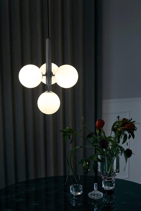 Miira Brass Pendant Light-DWHOME