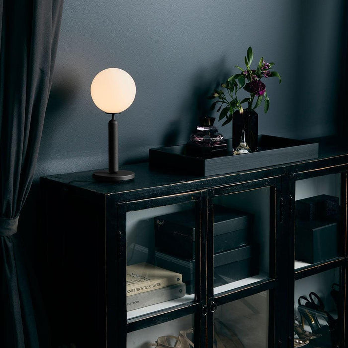 Miira Table Lamp - DWHOME