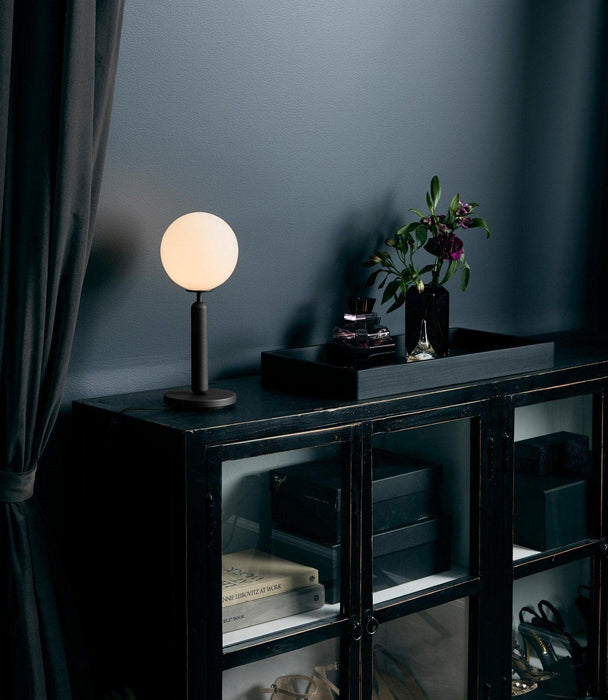 Miira Table Lamp - DWHOME