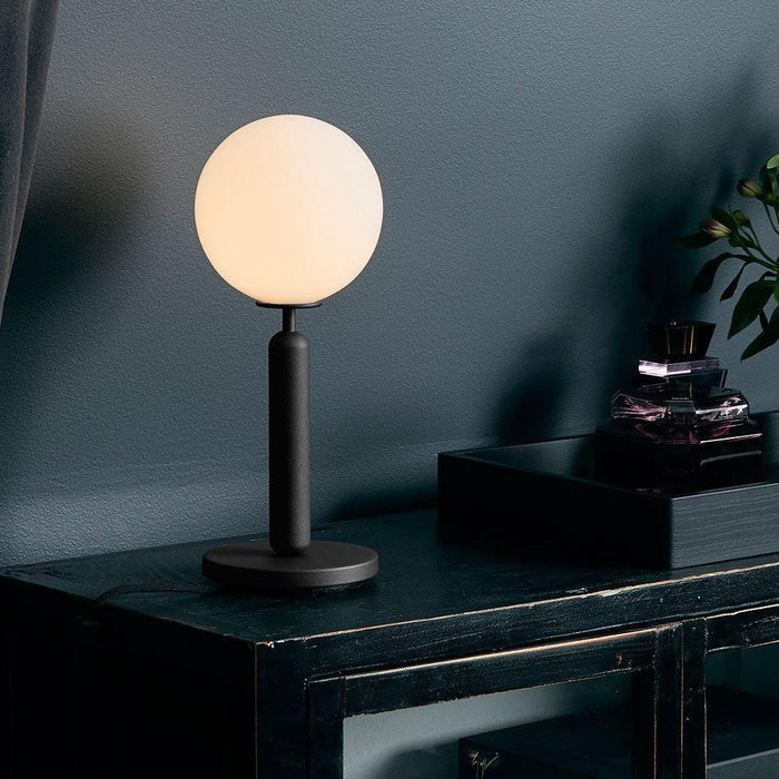 Miira Table Lamp - DWHOME