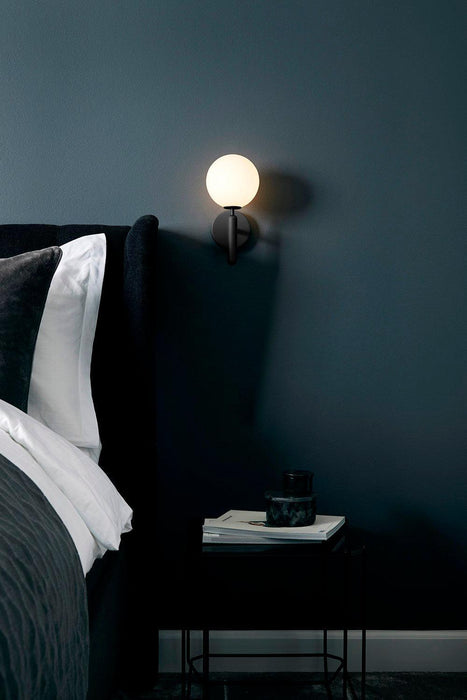 Nordica Wall Lamp-DWHOME