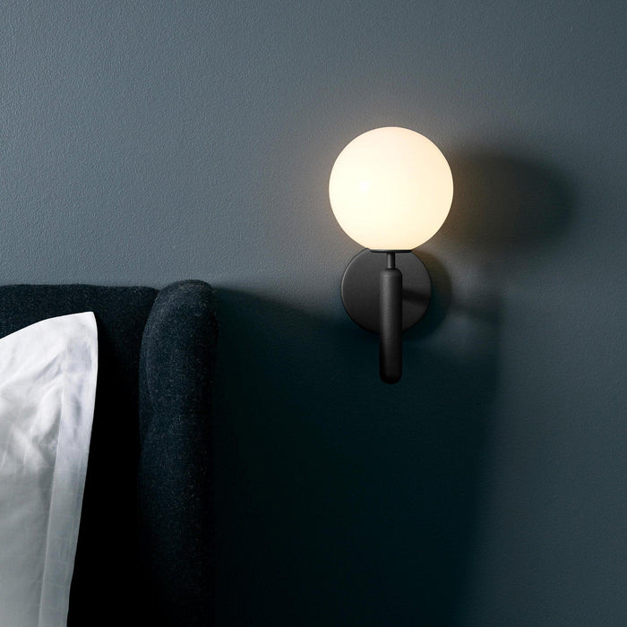 Nordica Wall Lamp-DWHOME