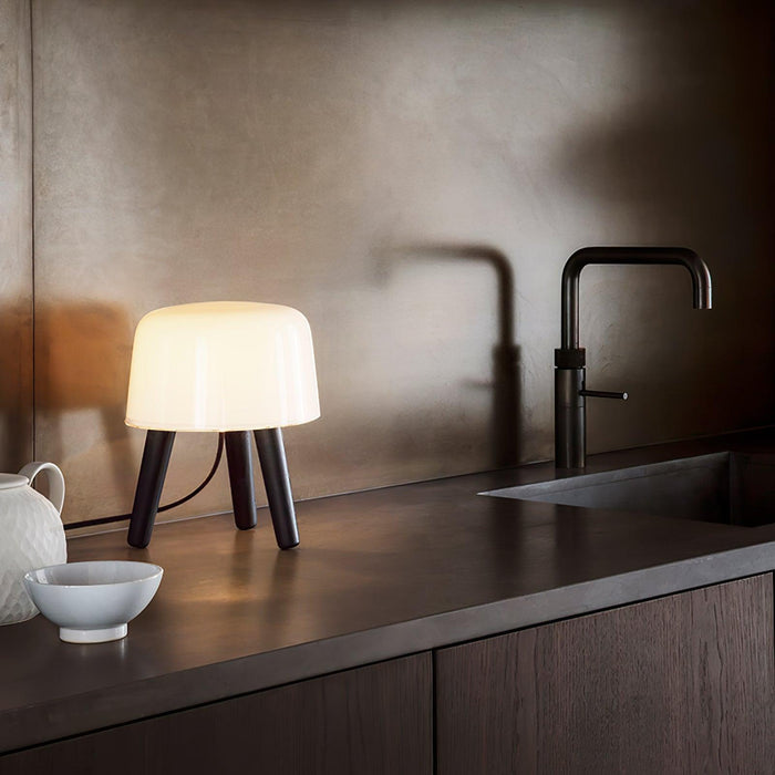 Milk Table Lamp - DWHOME