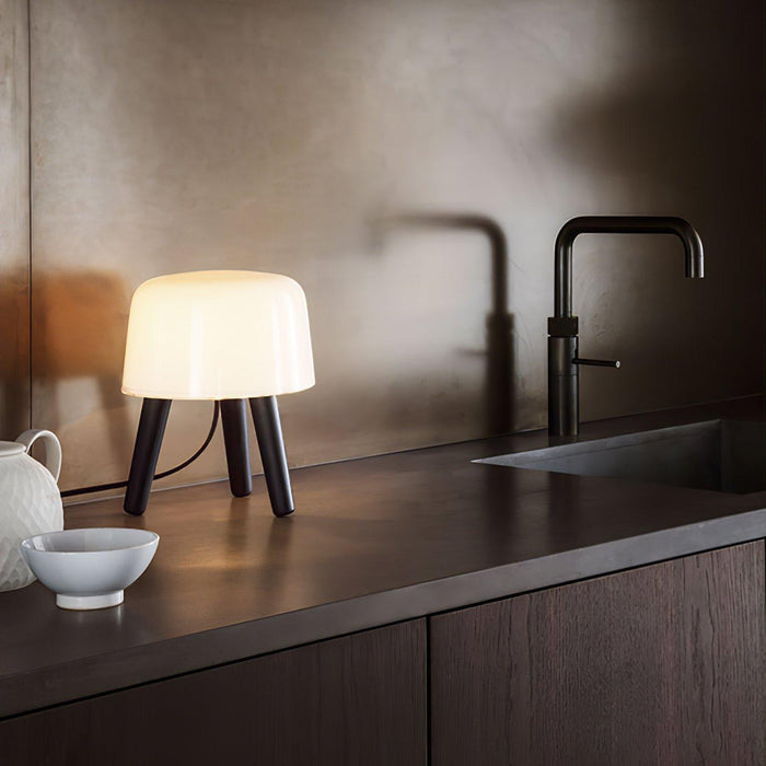 Milk Table Lamp - DWHOME