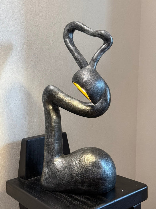 Myrrh Sculpture Table Lamp - Vakkerlight