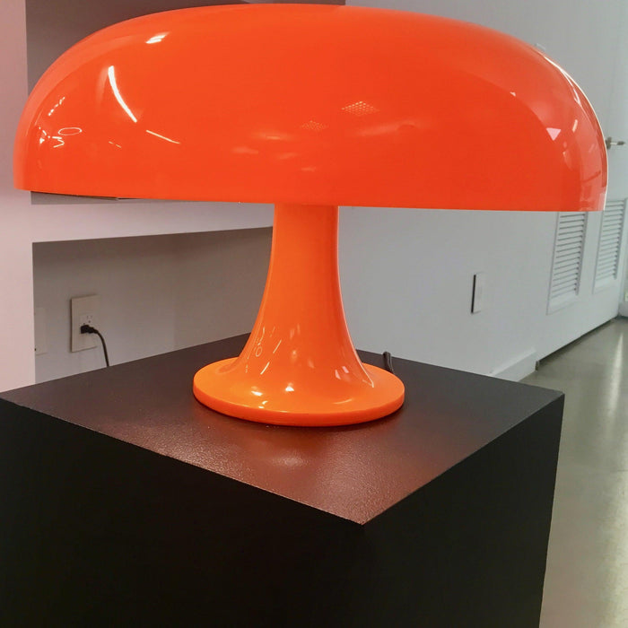 Mushroom Playful Table Lamp-DWHOME