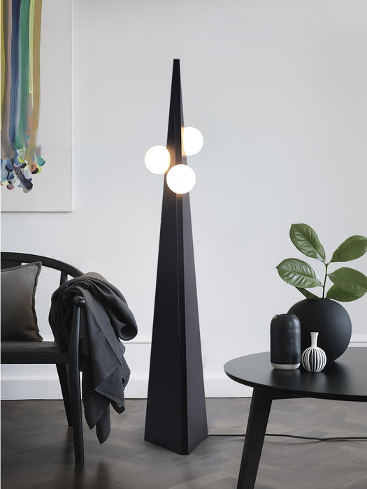 Noir Roy Floor Lamp - DWHOME