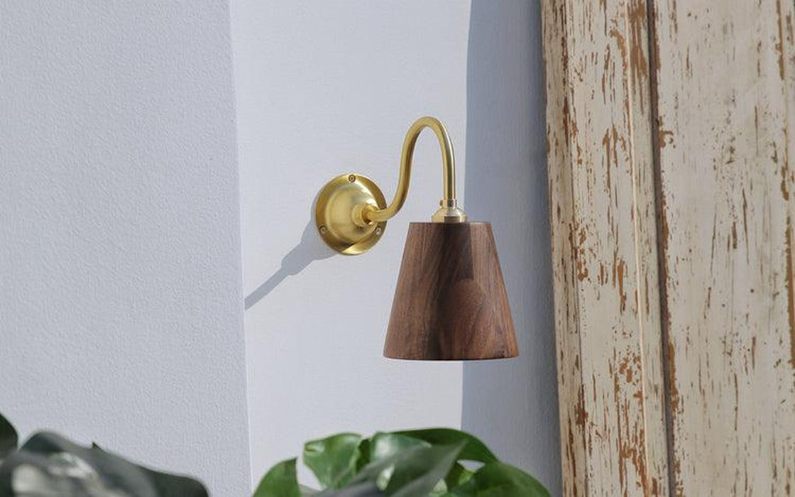 Oberon Wooden Shade Brass gooseneck arm Wall Light-DWHOME