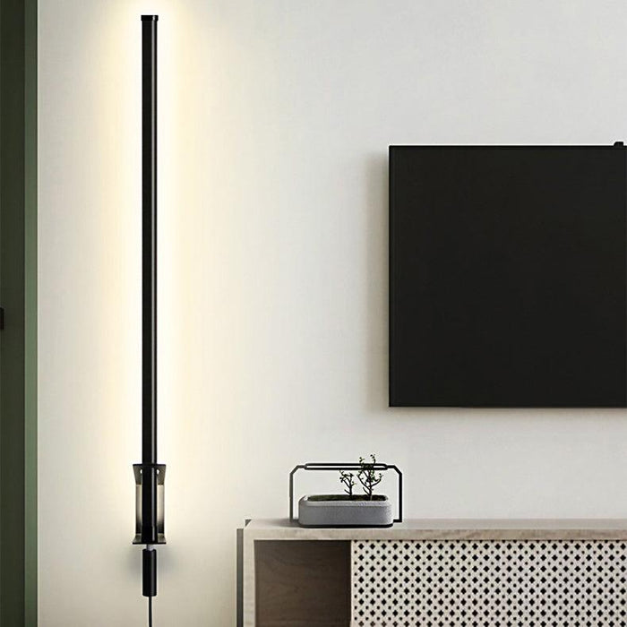 Sasaki Minimalist Line LED Wall Light With Wall Plug - DWHOME