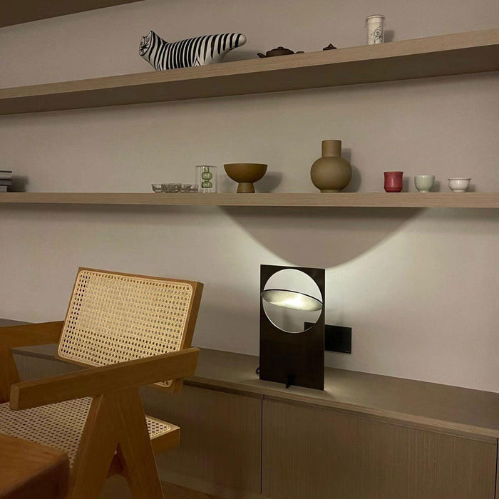 Lampe de table OBJ-01-DWHOME