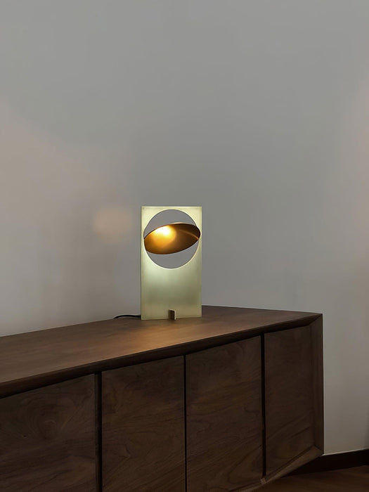 Lampe de table OBJ-01-DWHOME