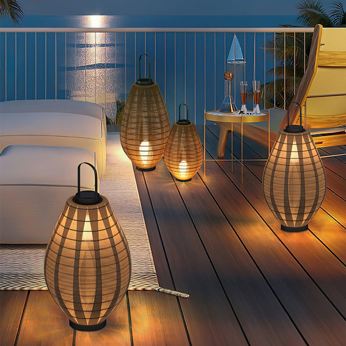 Oasis Mesh Beacon Outdoor Lamp-DWHOME