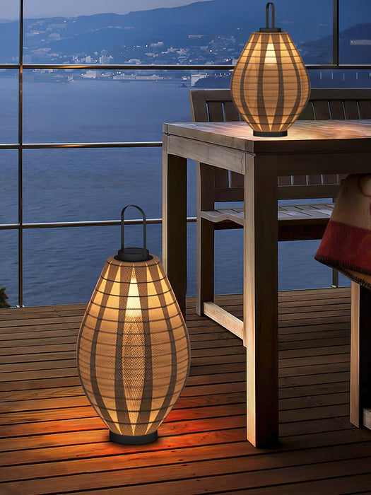 Oasis Mesh Beacon Outdoor Lamp-DWHOME