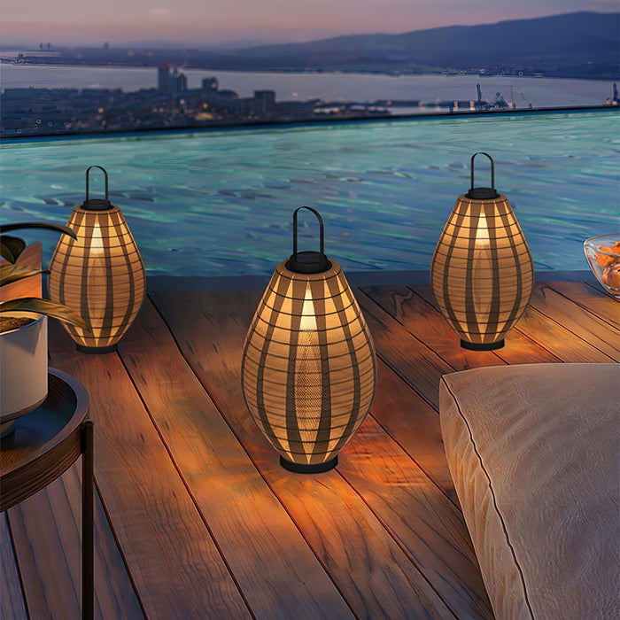 Oasis Mesh Beacon Outdoor Lamp-DWHOME
