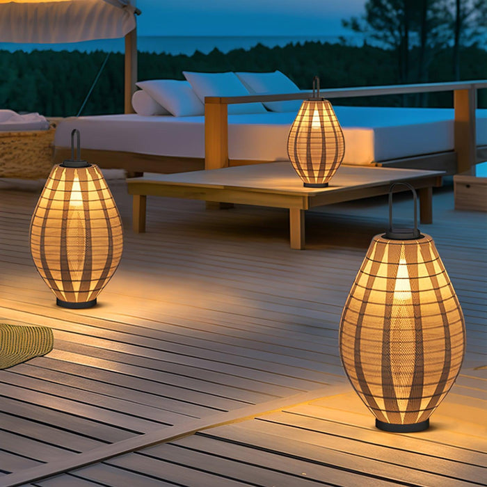 Oasis Mesh Beacon Outdoor Lamp-DWHOME