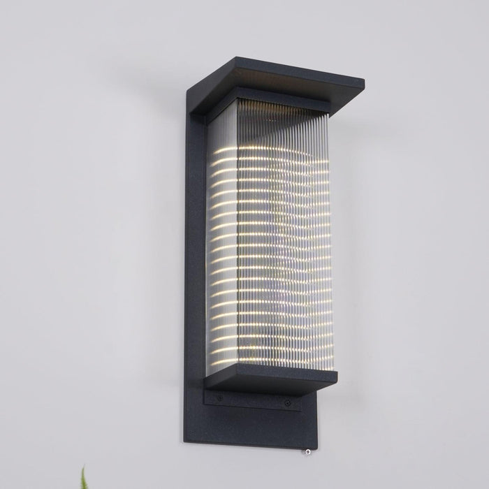 Oleron Box Outdoor Wall Lamp-DWHOME
