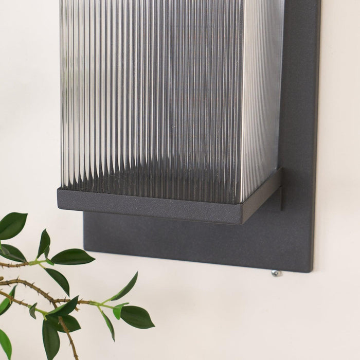 Oleron Box Outdoor Wall Lamp-DWHOME