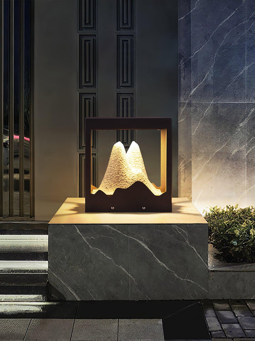 Orif Garden Outdoor Light - DWHOME