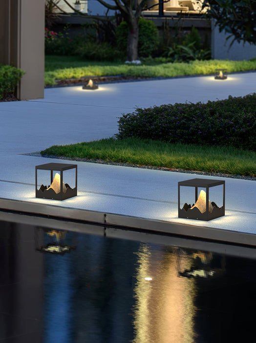 Orif Garden Outdoor Light - DWHOME