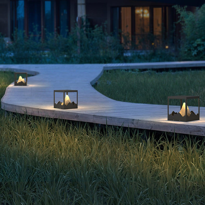 Orif Garden Outdoor Light - DWHOME