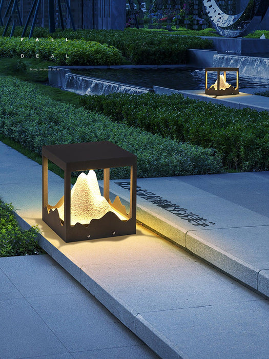 Orif Garden Outdoor Light - DWHOME