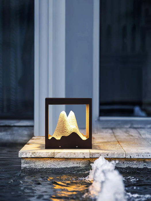 Orif Garden Outdoor Light - DWHOME