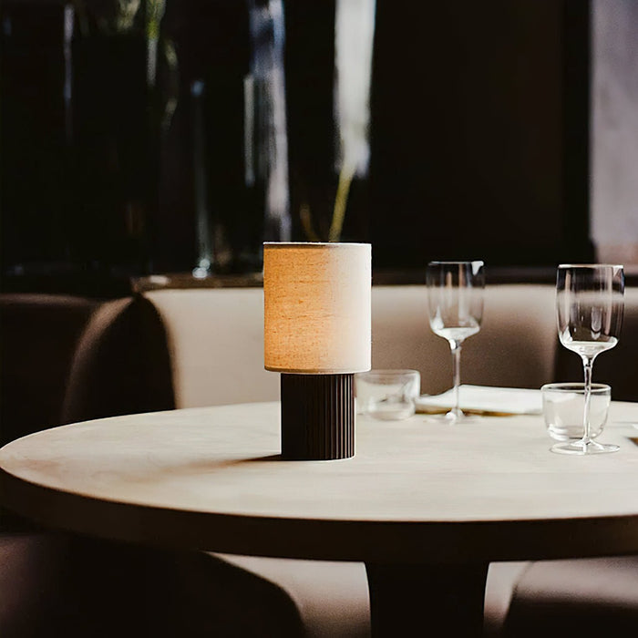 Orlo Ribbed Table Lamp-DWHOME