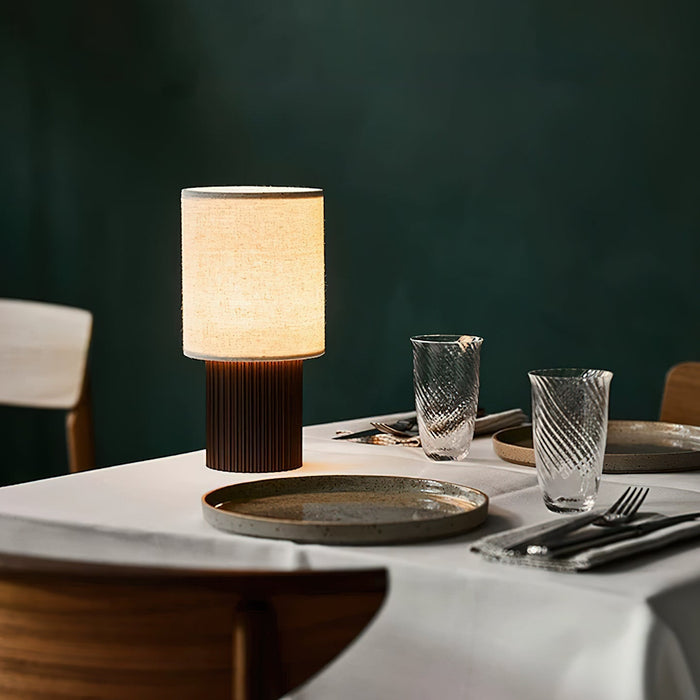 Orlo Ribbed Table Lamp-DWHOME