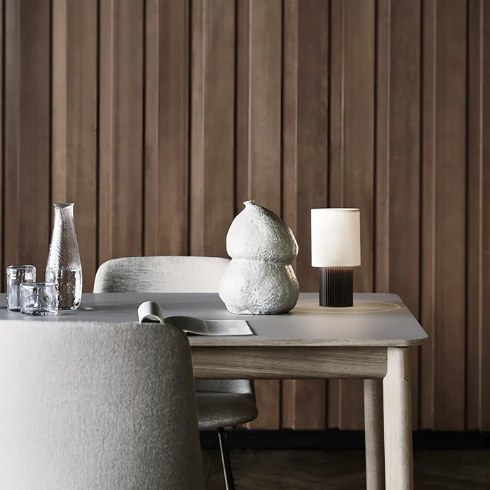 Orlo Ribbed Table Lamp-DWHOME